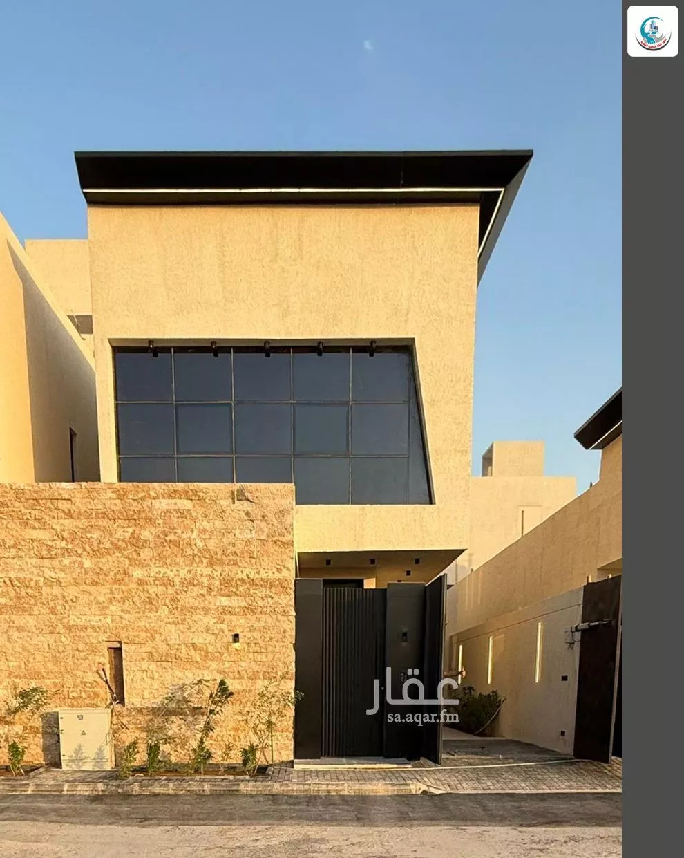 فيلا 8 غرف في الجنادرية 1