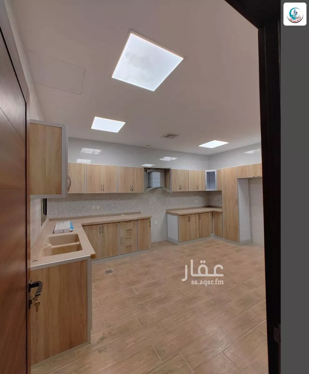 8 bedroom villa in Al Yaqout, Jeddah 17