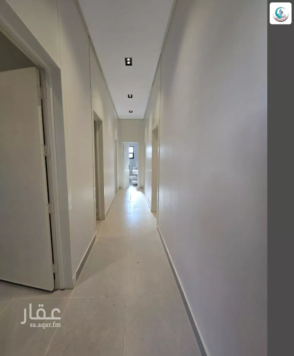8 bedroom apartment in Al Janadriyah, Riyadh 5