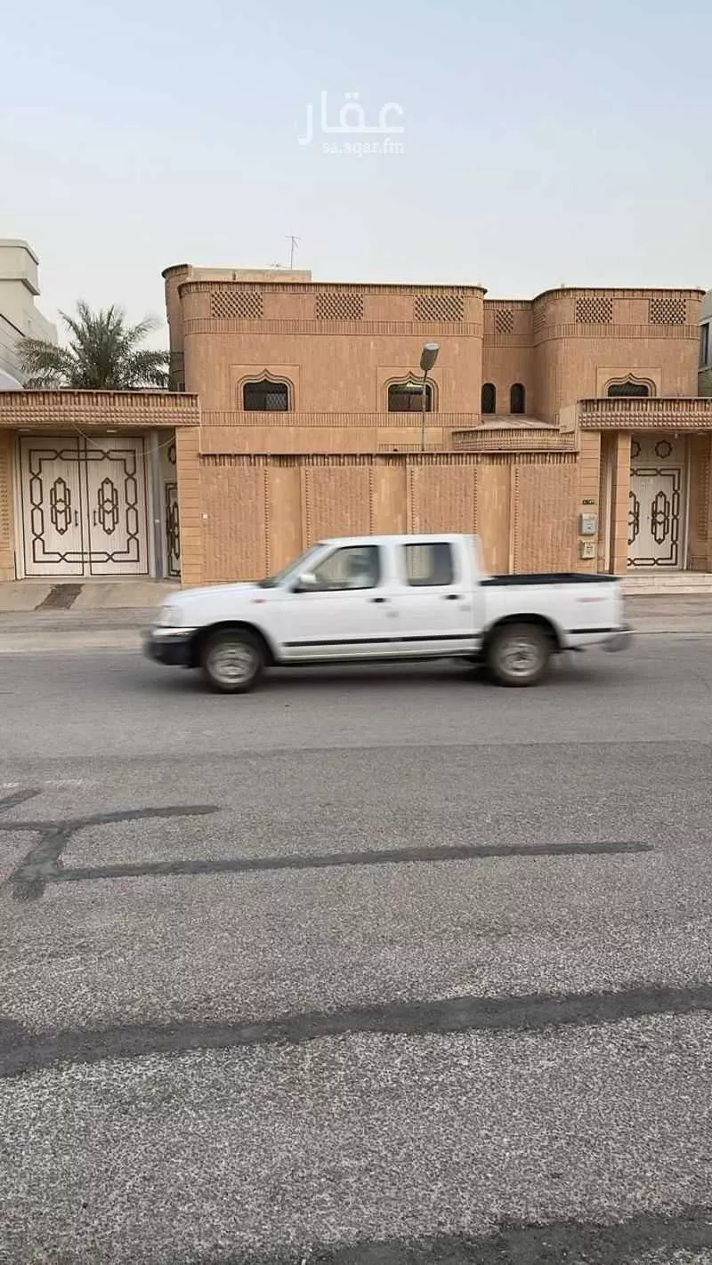 875 sqm land in Al Salam 4