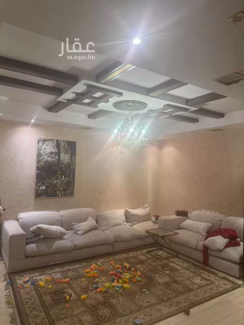 شقة 7 غرف في السعادة 4