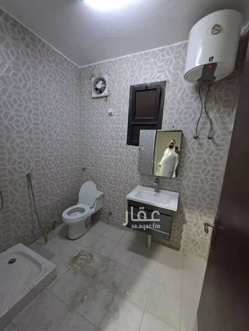 3 bedroom apartment in Al Izdihar 5