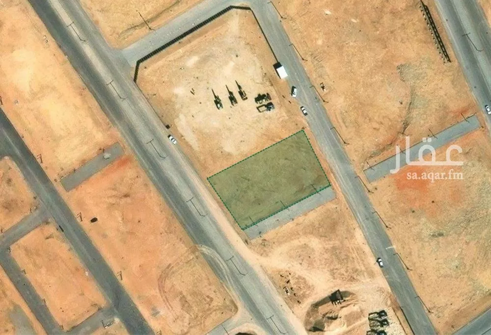 2045 sqm land in Dhahrat Laban 3