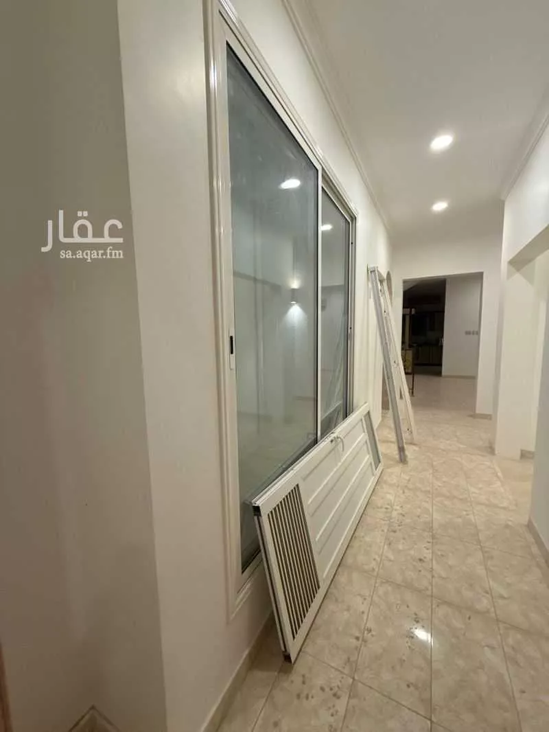 8 bedroom villa in East Beach, Eastern Province 7