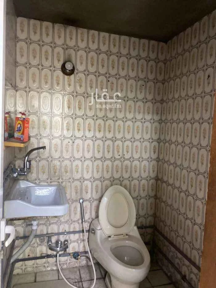 عقار  في الربيع، الدمام 16