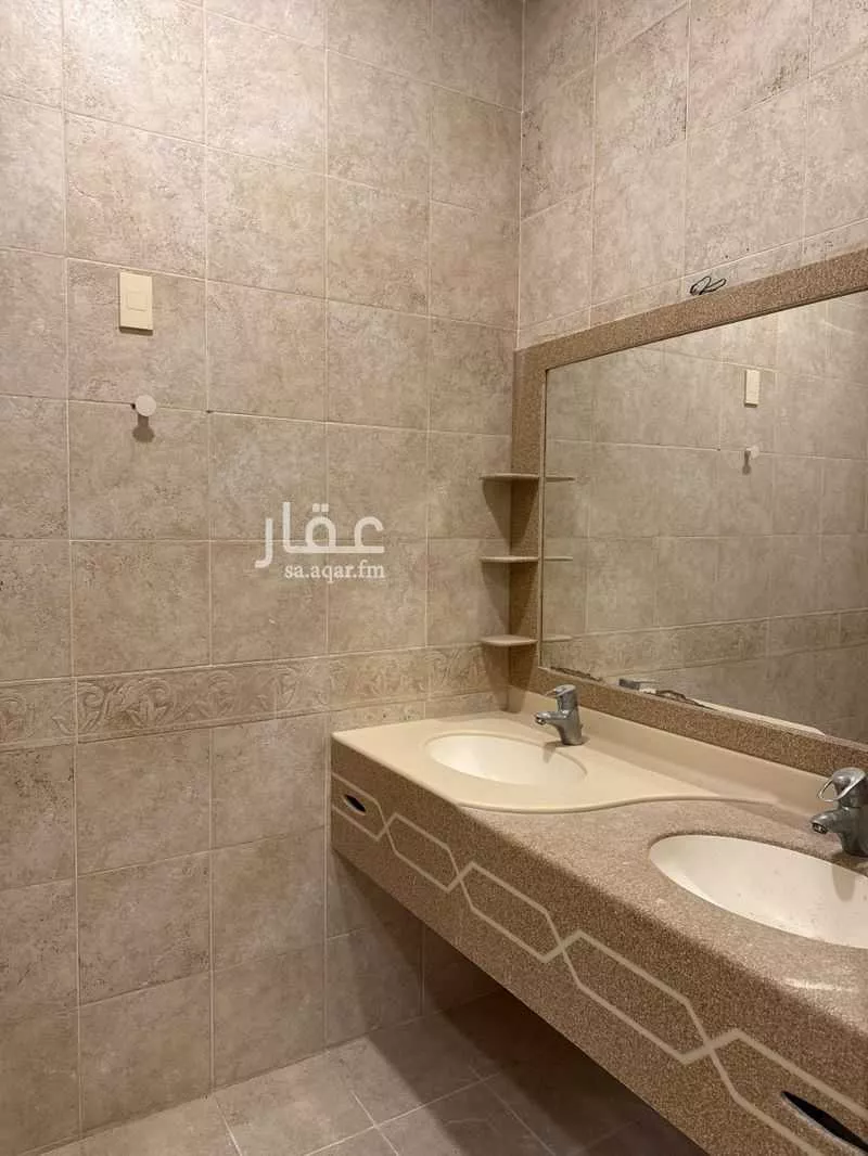 8 bedroom villa in East Beach 5