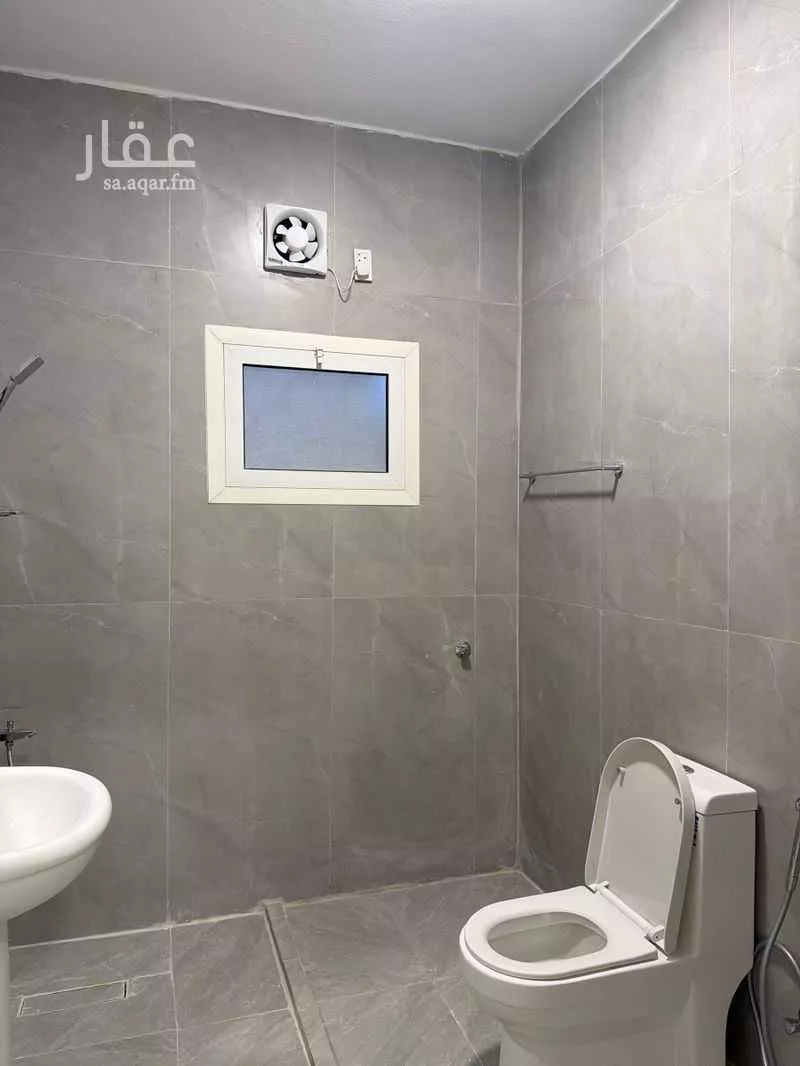 5 bedroom apartment in East Beach, Eastern Province 12