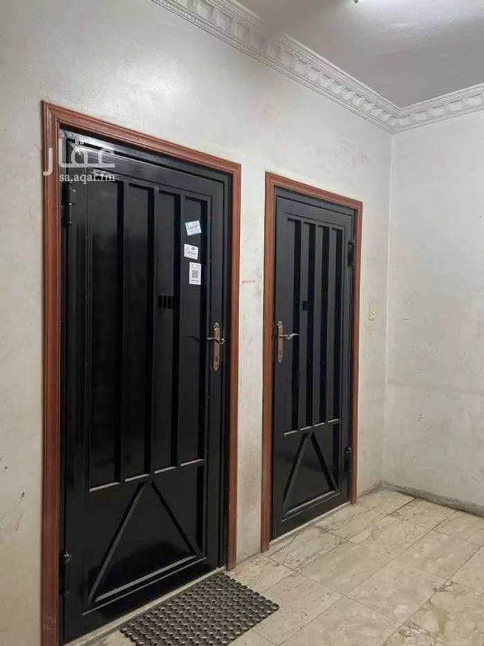 عمارة 313 م² في مدينة العمال 5