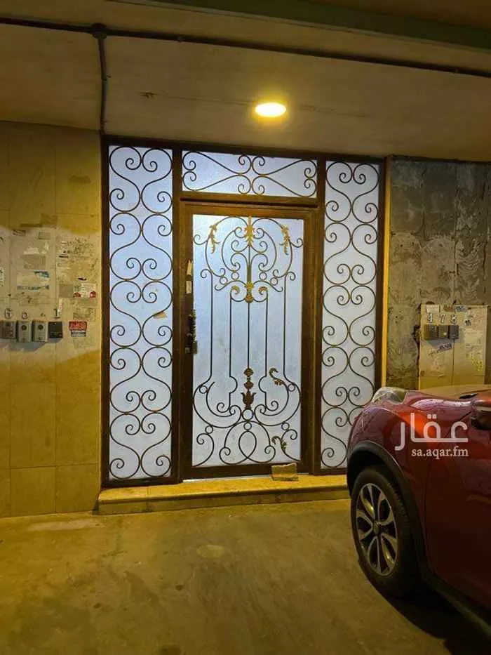 6 bedroom apartment in Al Salam 3