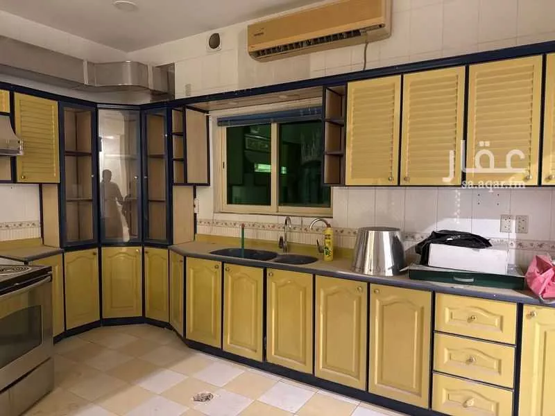 8 bedroom villa in East Beach, Eastern Province 11