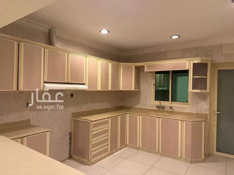 5 bedroom apartment in Al Mazrouiyah, Eastern Province 10