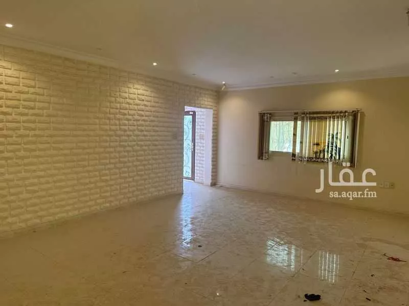 10 bedroom villa in Ash Shati Al Gharbi, Eastern Province 13