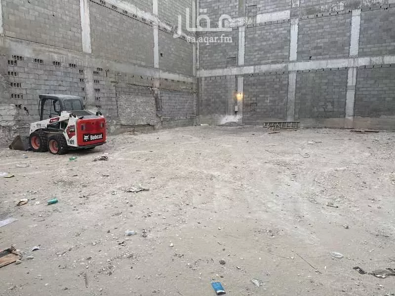 مستودع 325 م² في الربيع 2