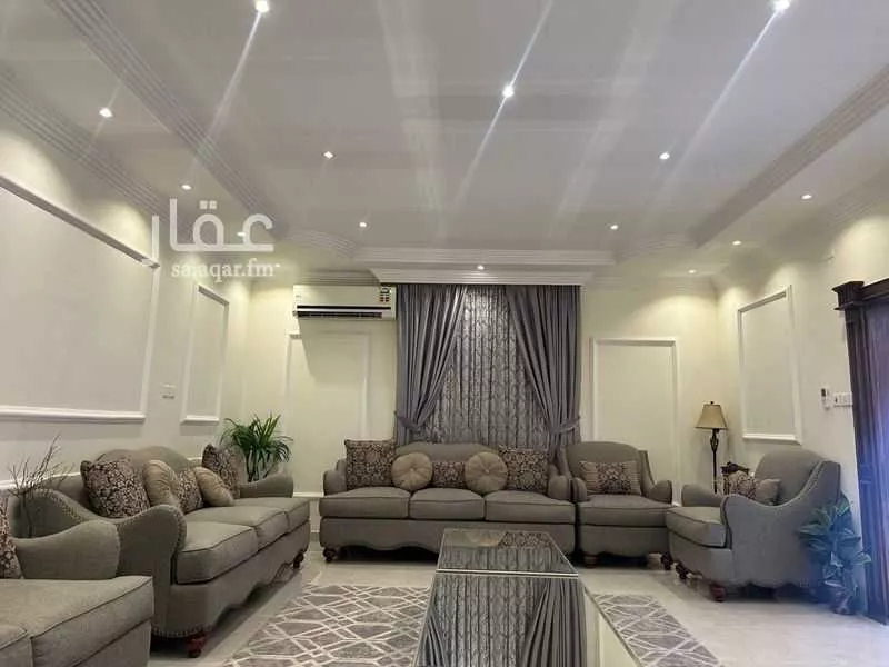 4 bedroom villa in Al Malqa 2
