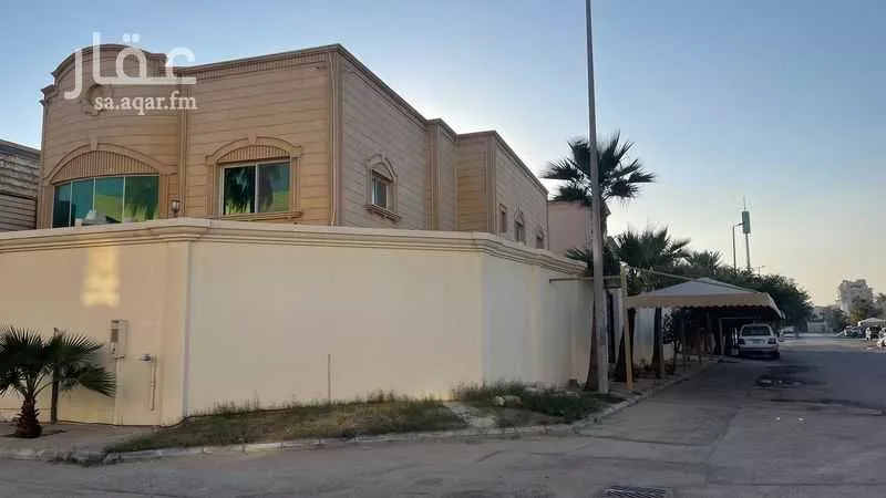 فيلا 7 غرف في الشاطئ الشرقي 2