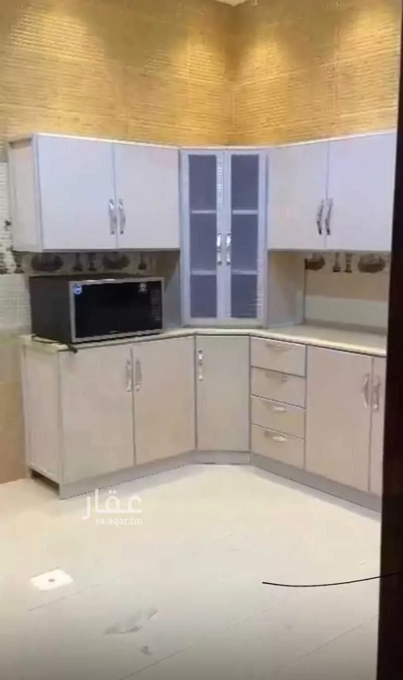 2 bedroom apartment in Al Hamdaniyah, Jeddah 12