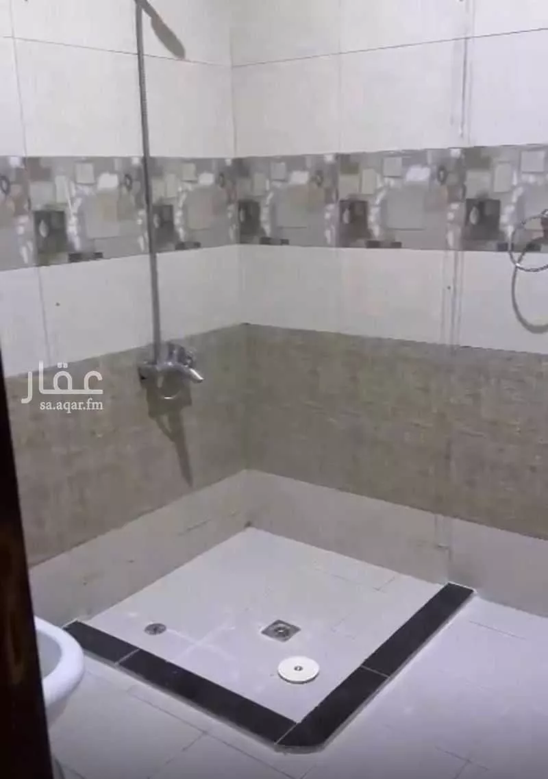 2 bedroom apartment in Al Hamdaniyah, Jeddah 4