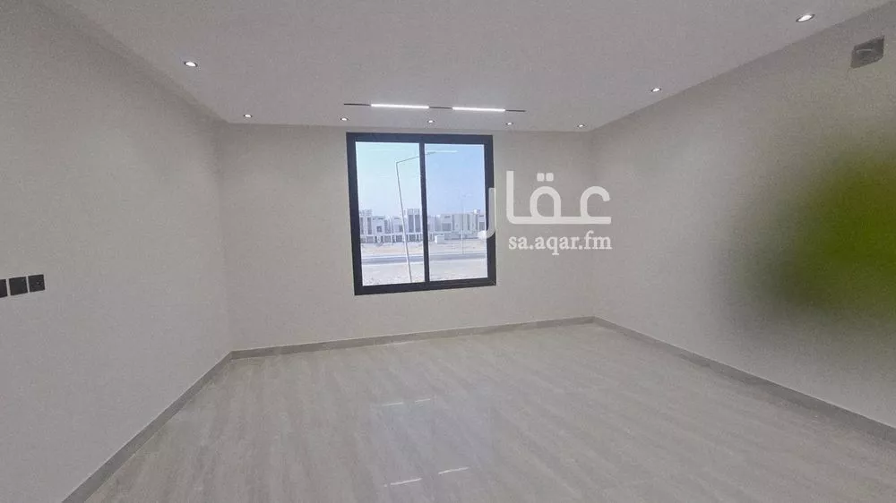 فيلا 3 غرف في طيبة 3