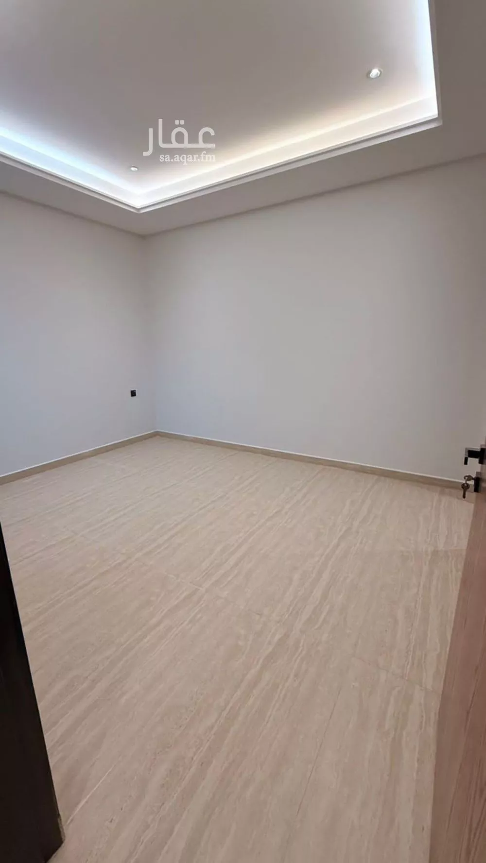 4 bedroom villa in Shubra, Riyadh 14