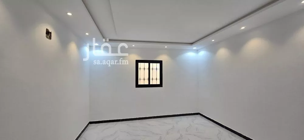 فيلا 5 غرف في بدر 3