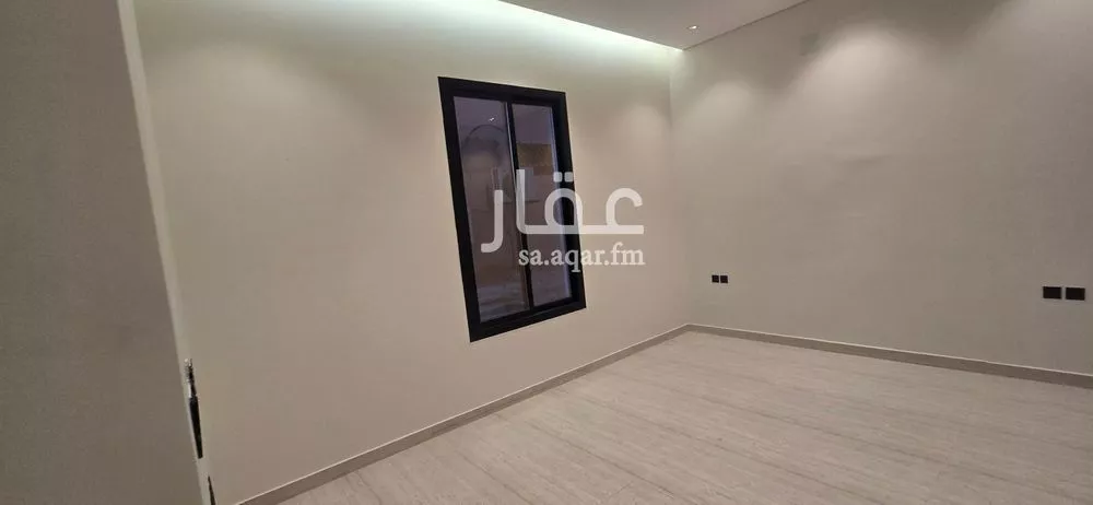 3 bedroom floor in Badr 5