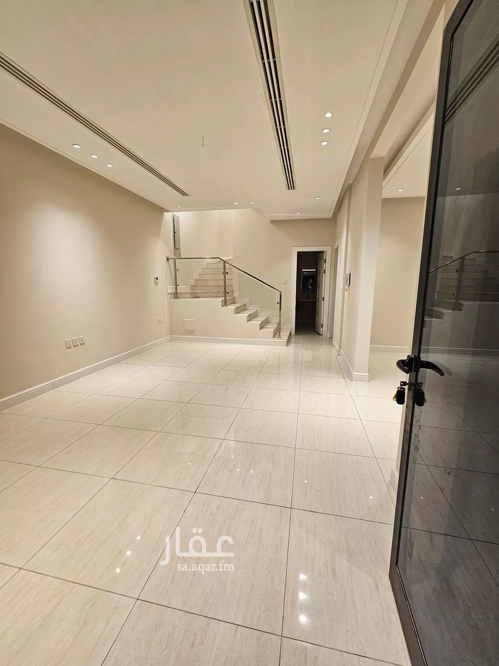 5 bedroom villa in Al Rakah Ash Shamaliyah 4