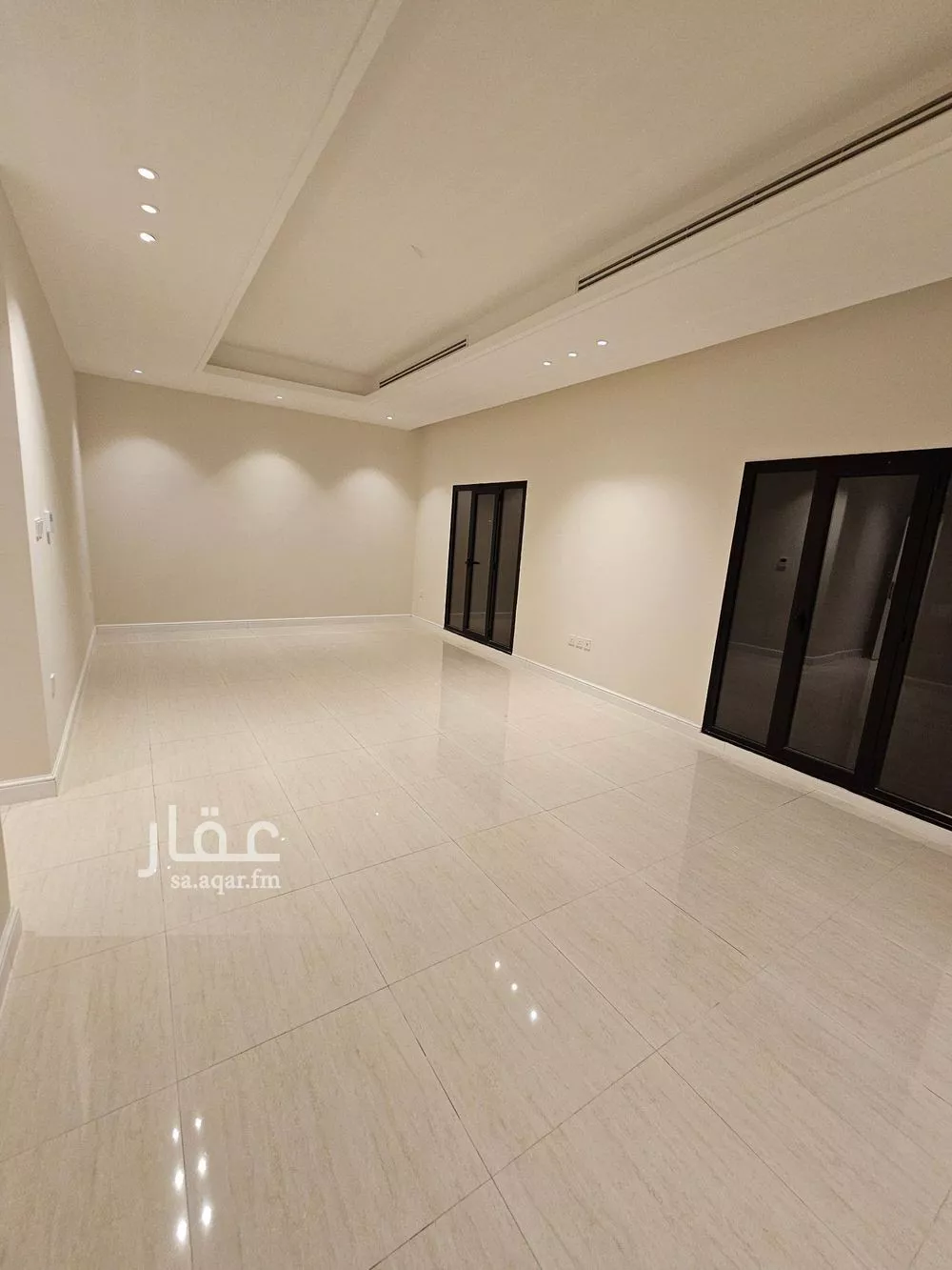 5 bedroom villa in Al Rakah Ash Shamaliyah, Eastern Province 6