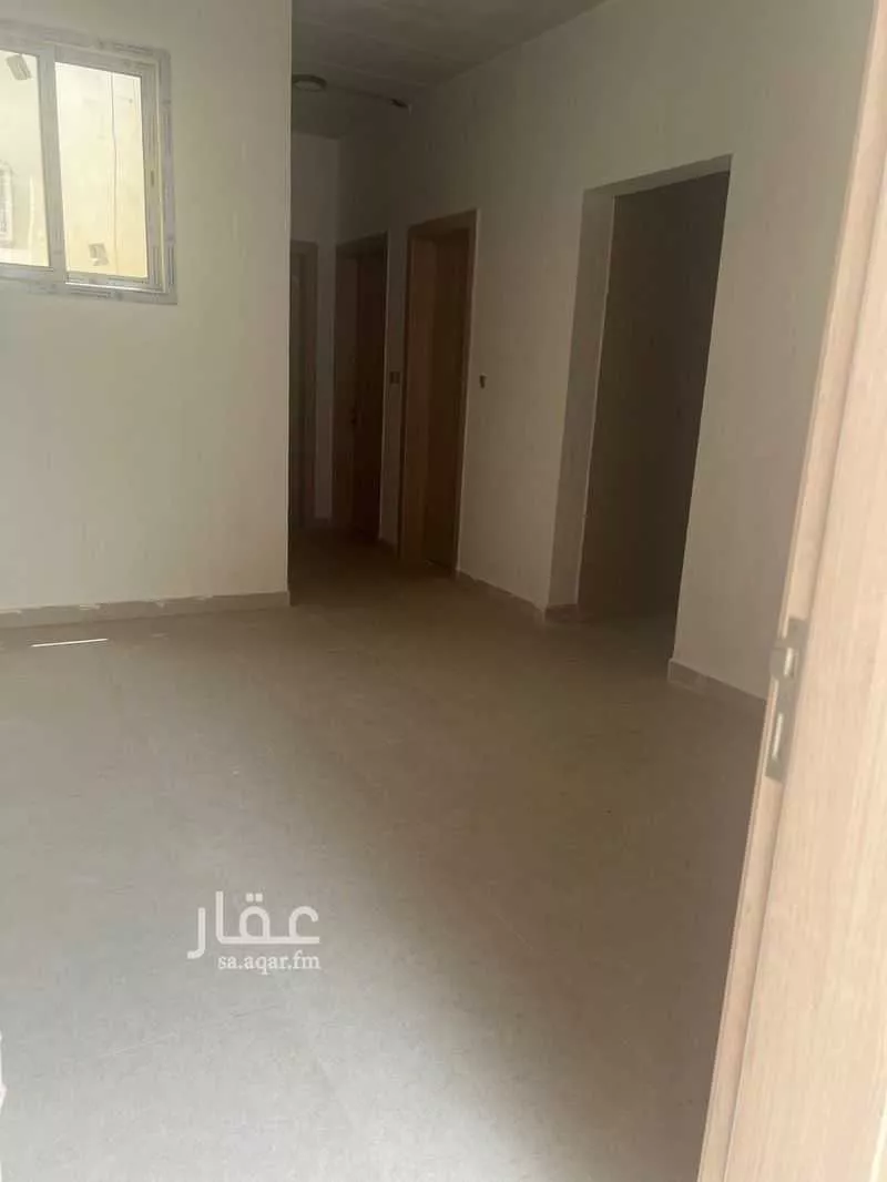 عمارة 2450 م² في السلي 1