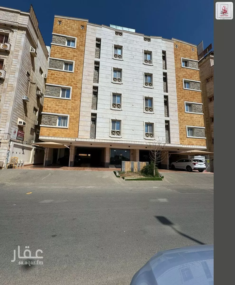 4 bedroom apartment in Al Marwa, Jeddah 5