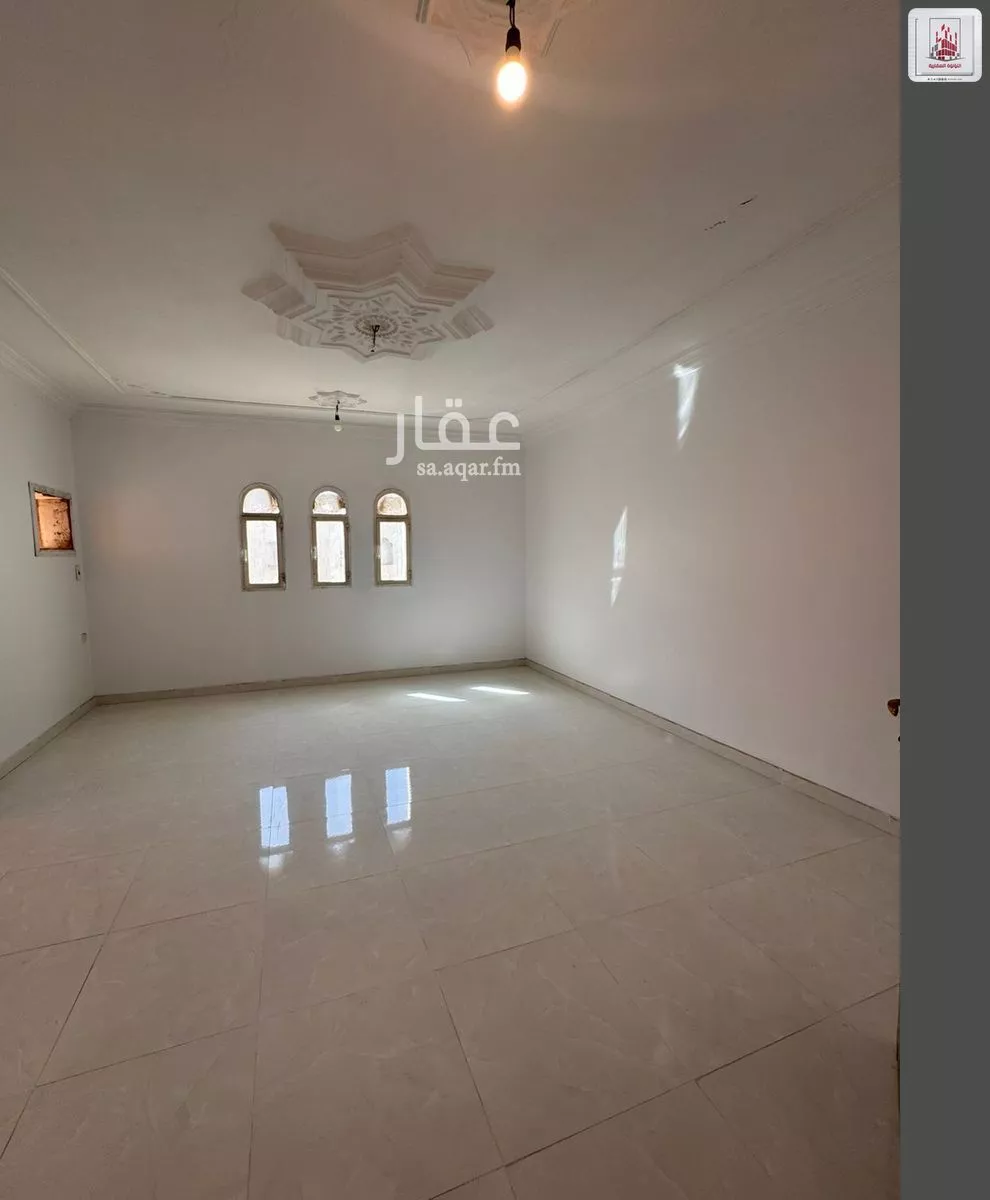 شقة 5 غرف في الزمرد 3