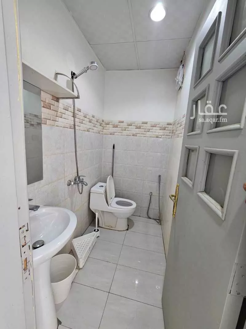 شقة 1 غرف في الوادي 4