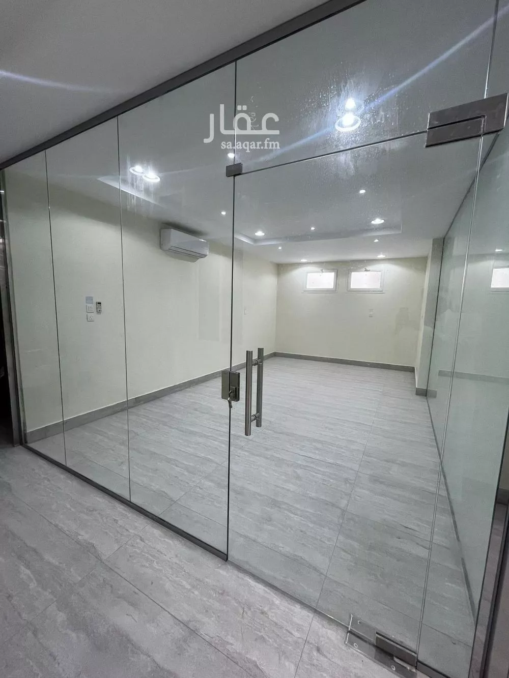 مكتب 785 م² في التعاون 5