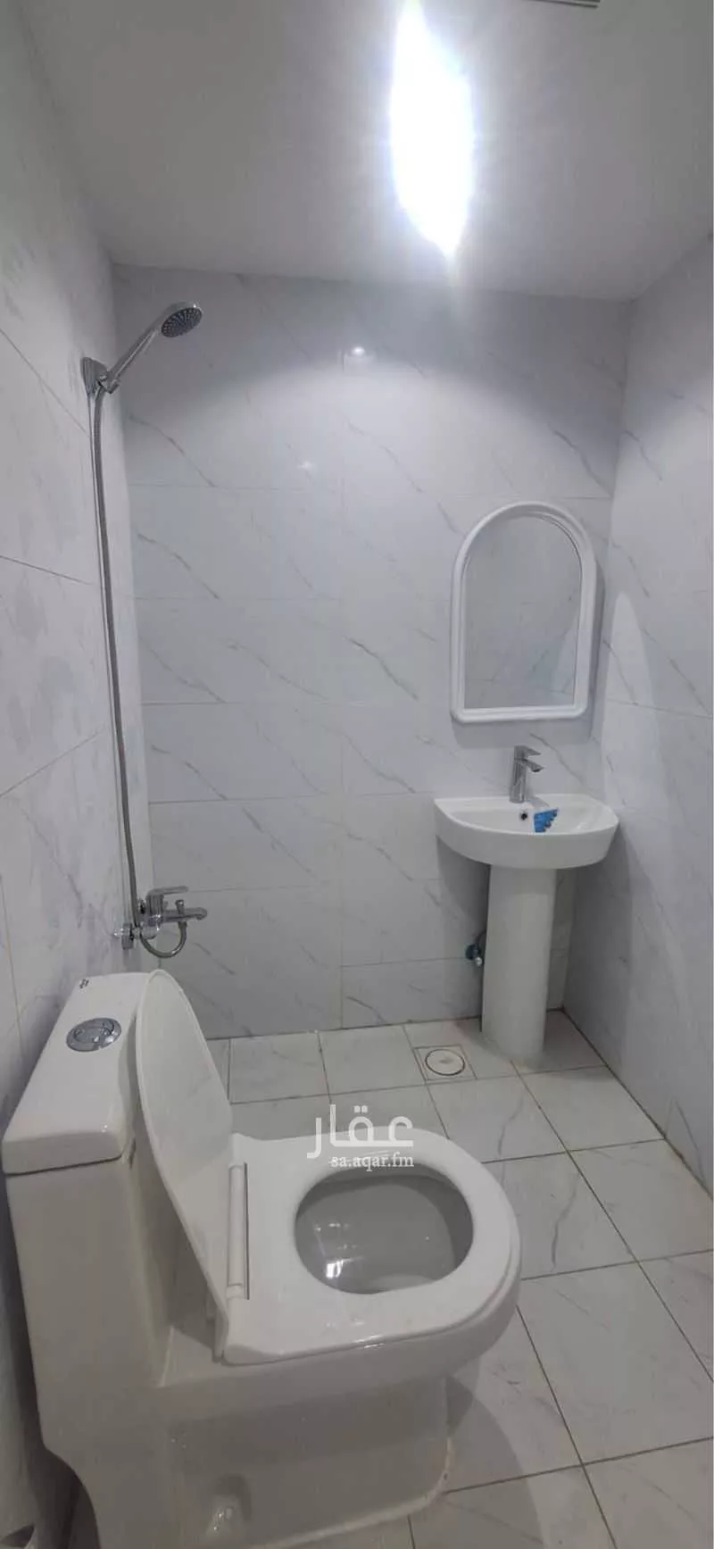 شقة 1 غرف في النزهة 4