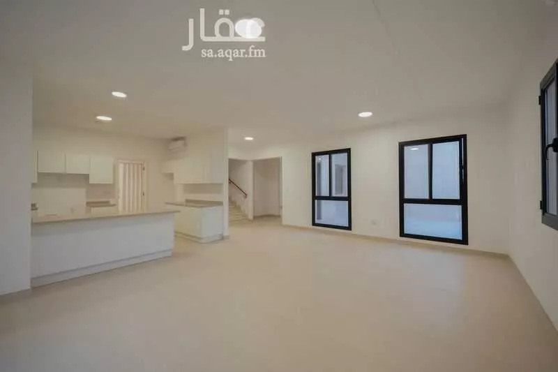 فيلا 4 غرف في الرياض 5