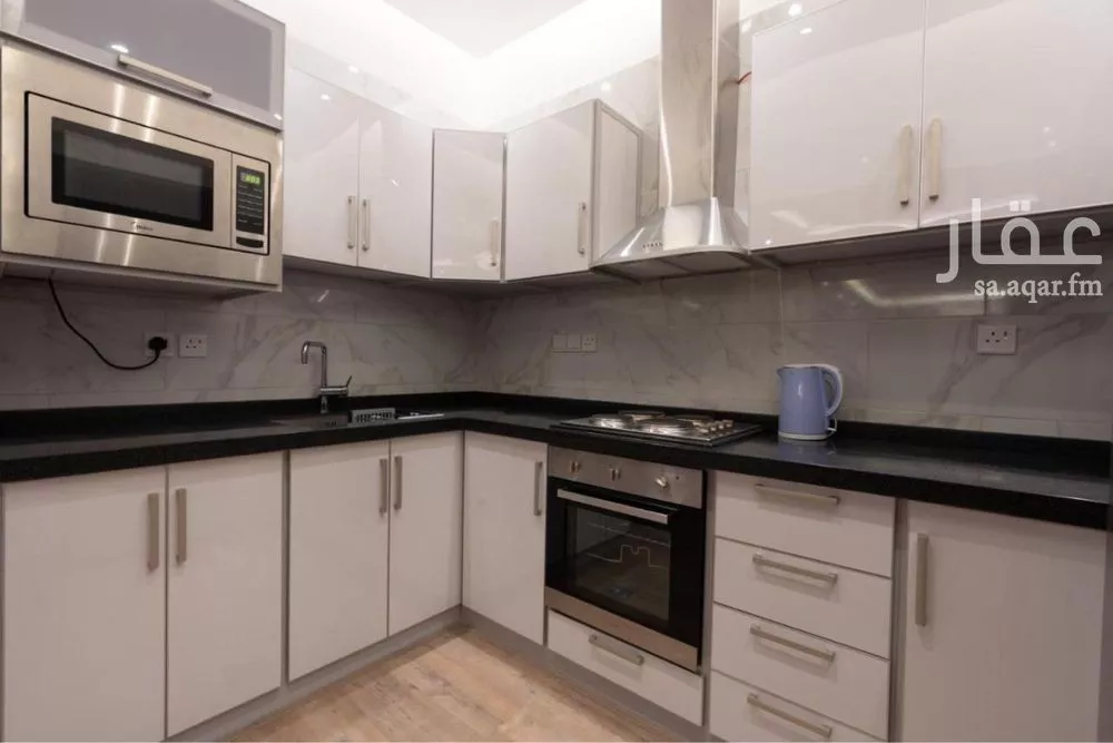 شقة 5 غرف في الزمرد 4