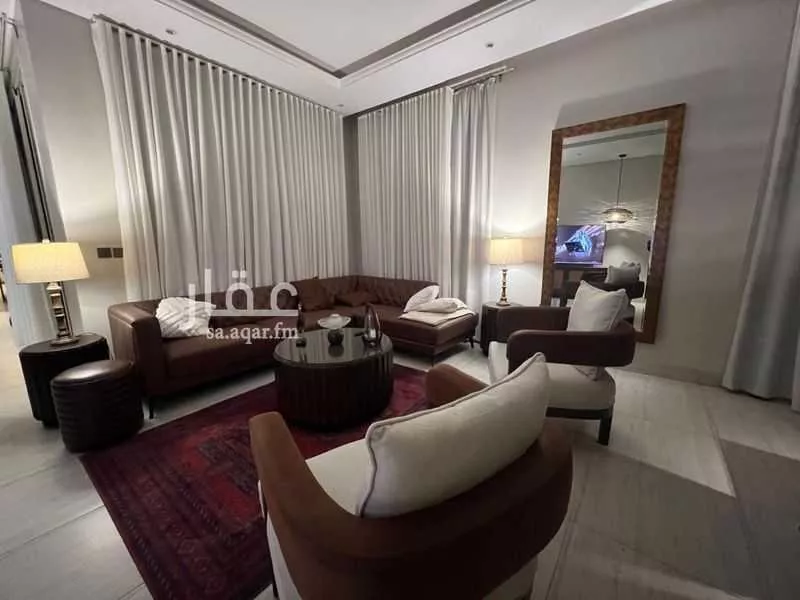 3 bedroom apartment in Al Malqa 5