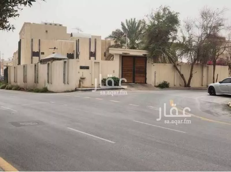 شقة 6 غرف في الريان 3