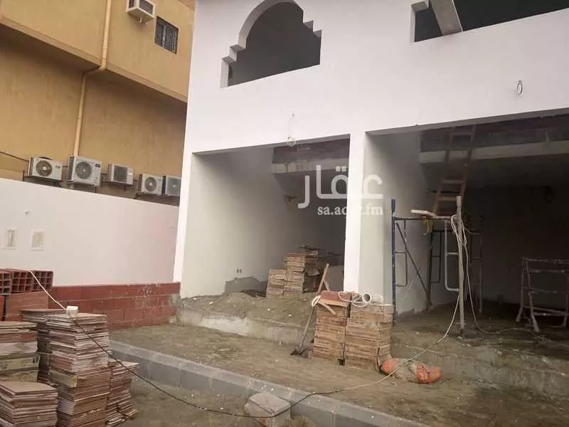 1200 sqm building in Taibah 2