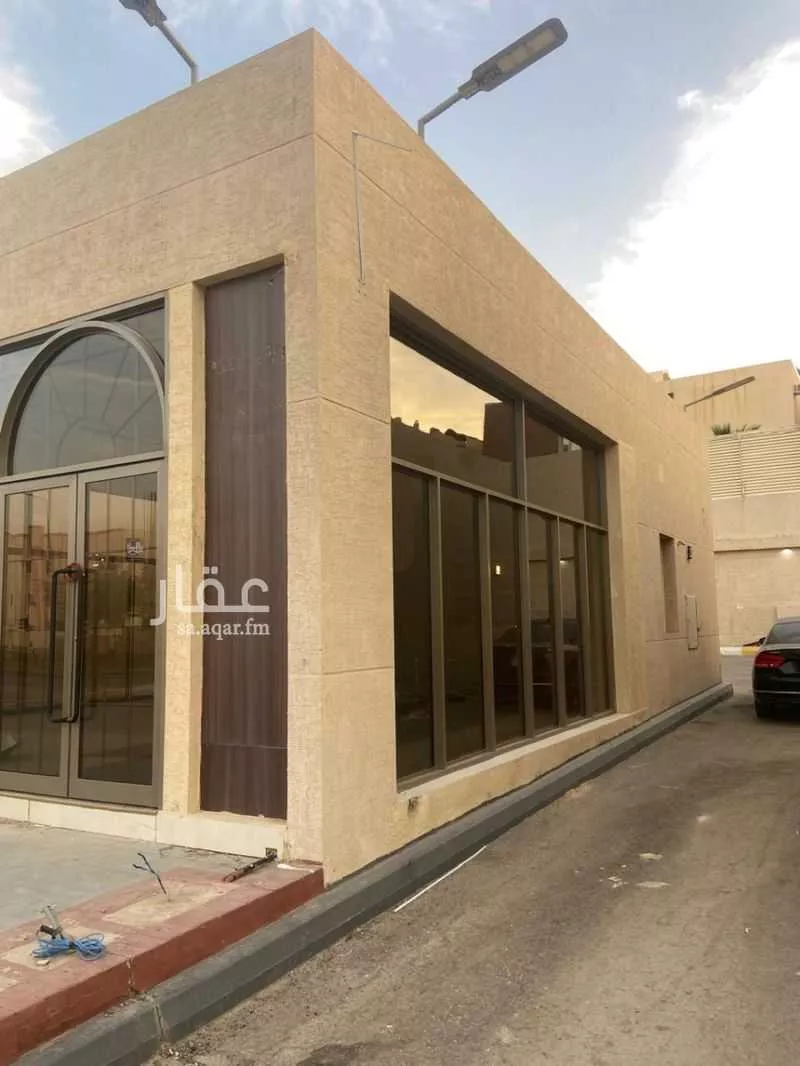 محل 120 م² في الحزم 2