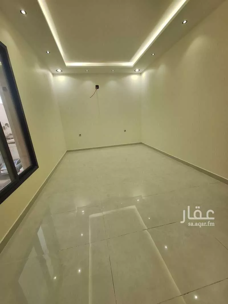 فيلا 6 غرف في ظهرة لبن 4