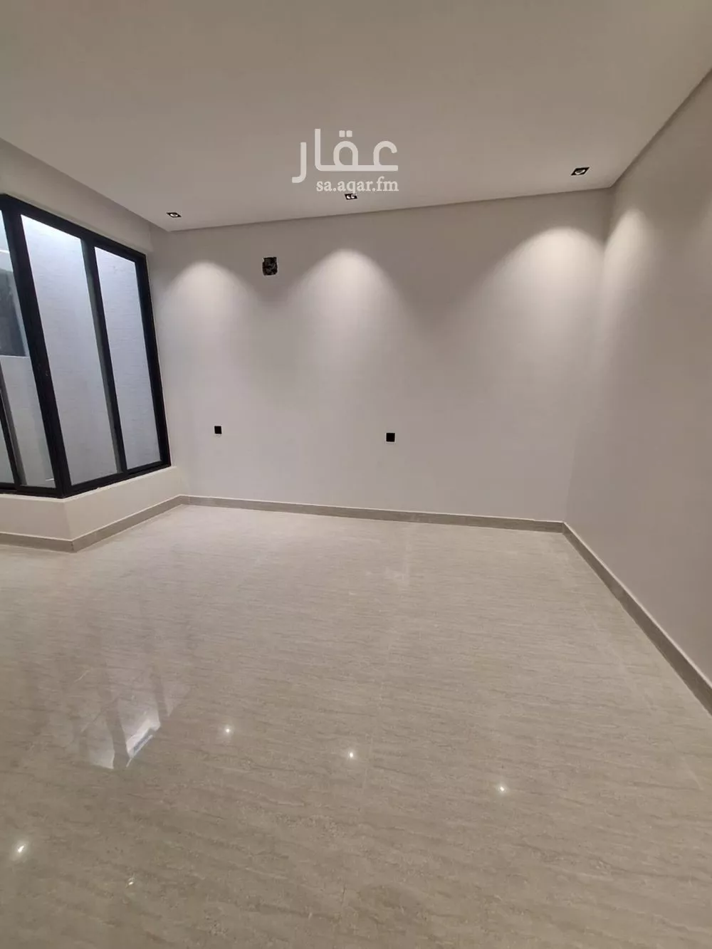 6 bedroom villa in Tuwaiq, Riyadh 9