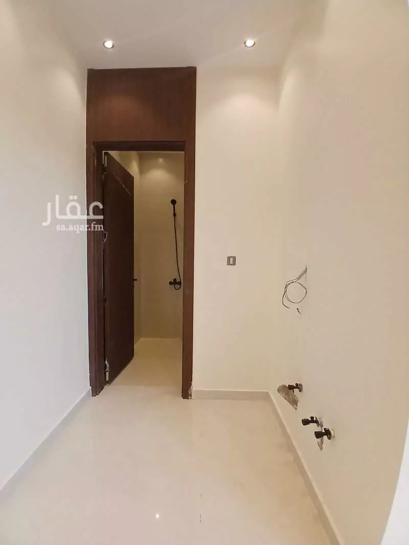 فيلا 6 غرف في ظهرة لبن 4