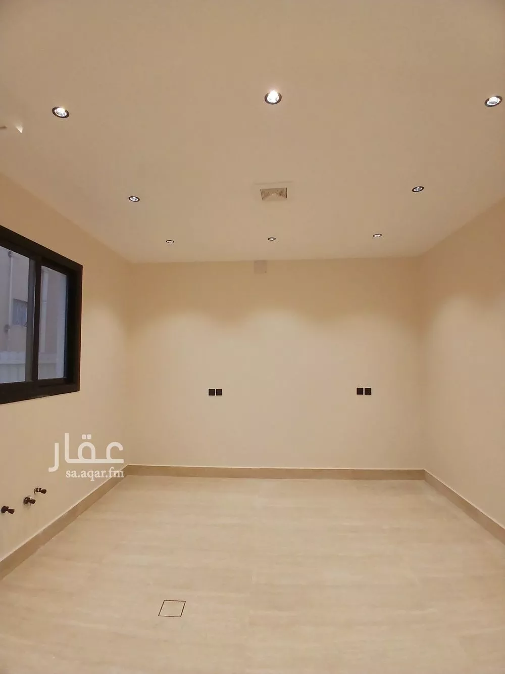 فيلا 6 غرف في بدر 4