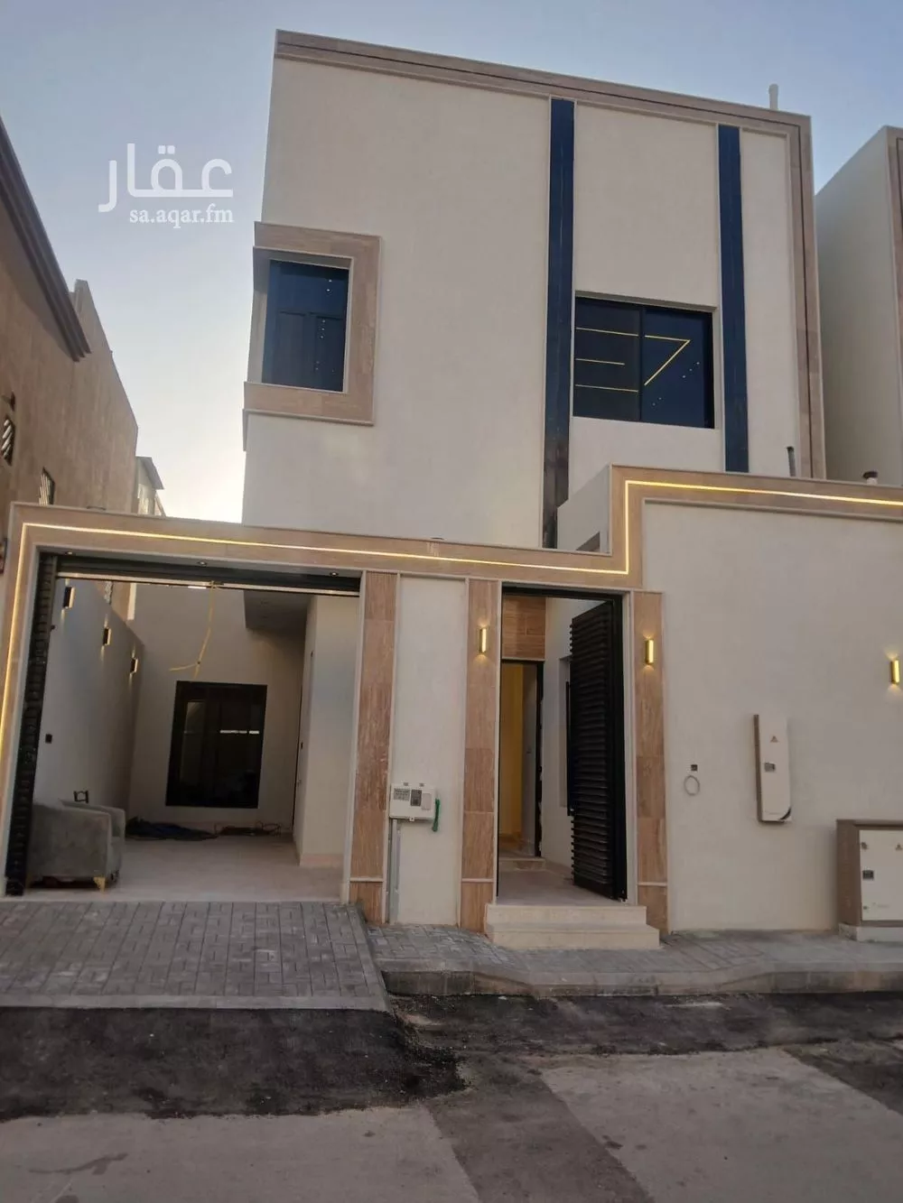 فيلا 5 غرف في العريجاء الغربية 1