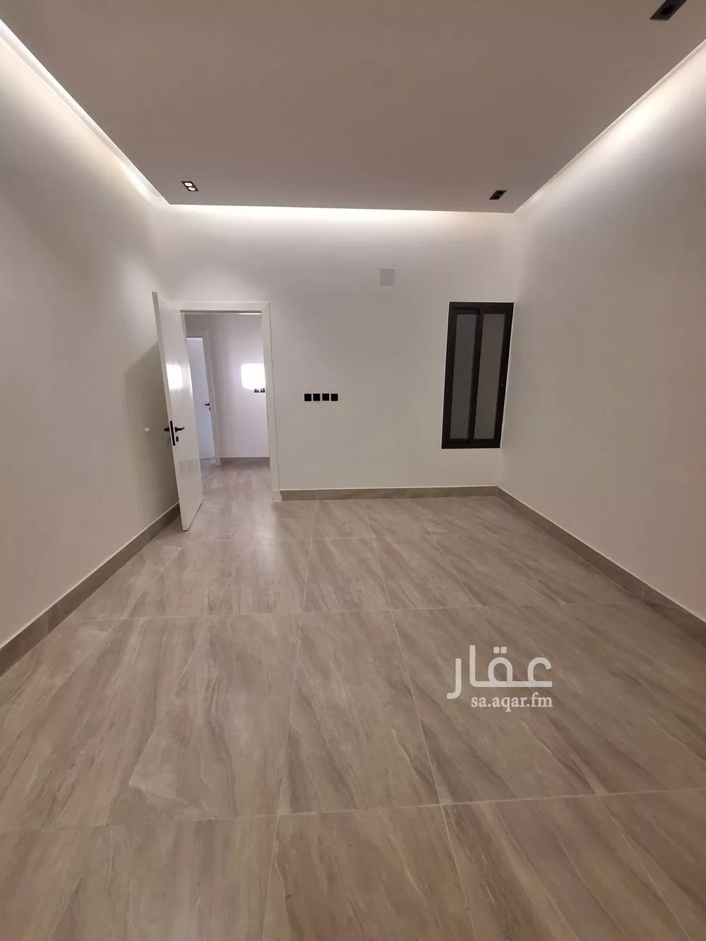 5 bedroom floor in Dahiat Namar 5