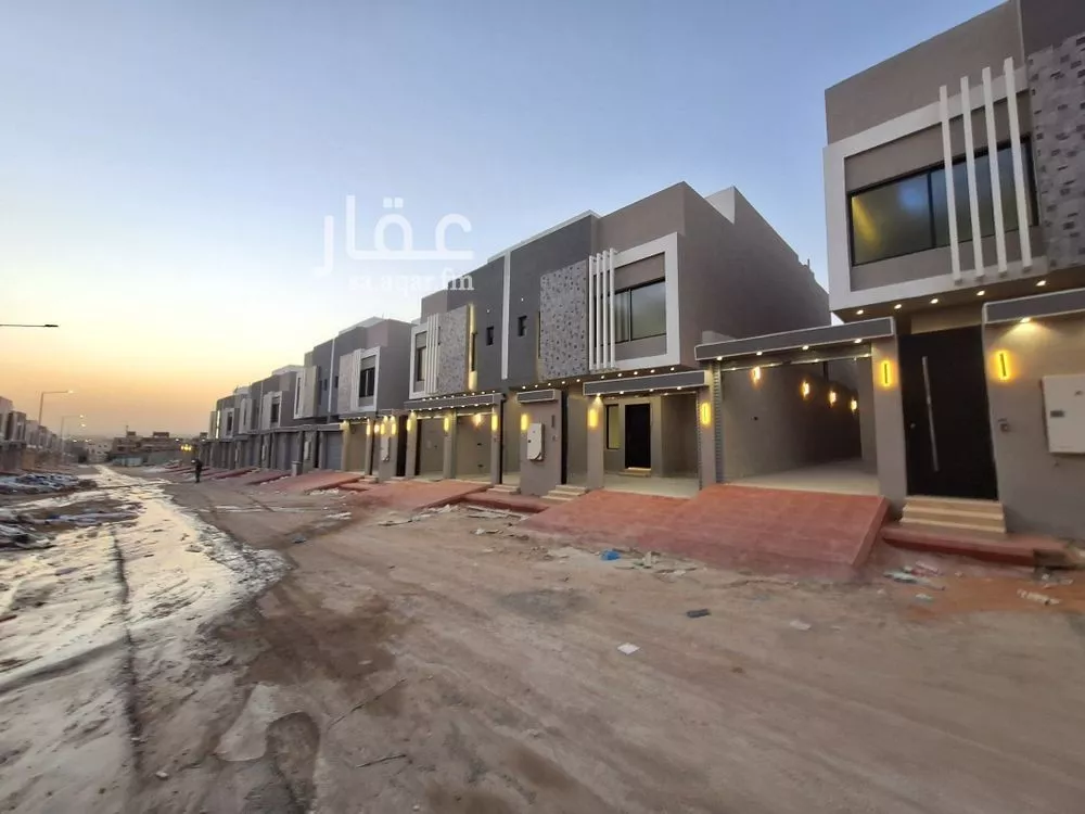 4 bedroom floor in Taibah 1