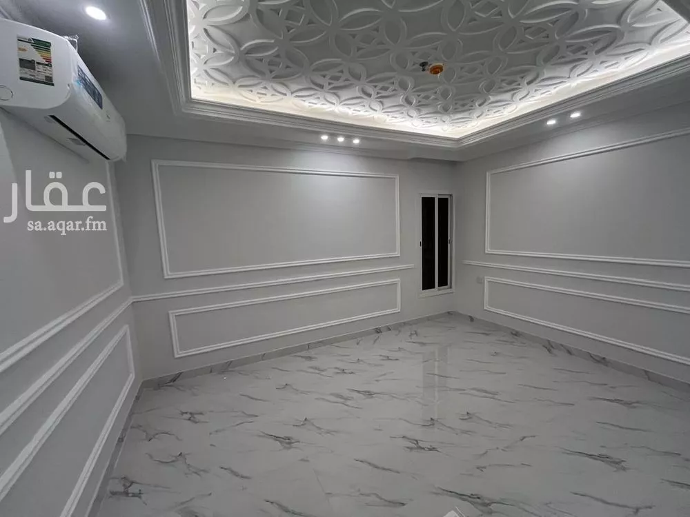 4 bedroom apartment in Al Hamra, Eastern Province 8