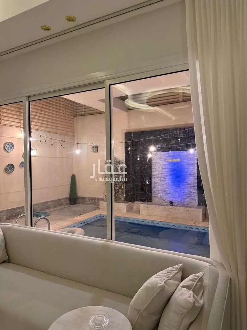 شقة 6 غرف في عرقة 3