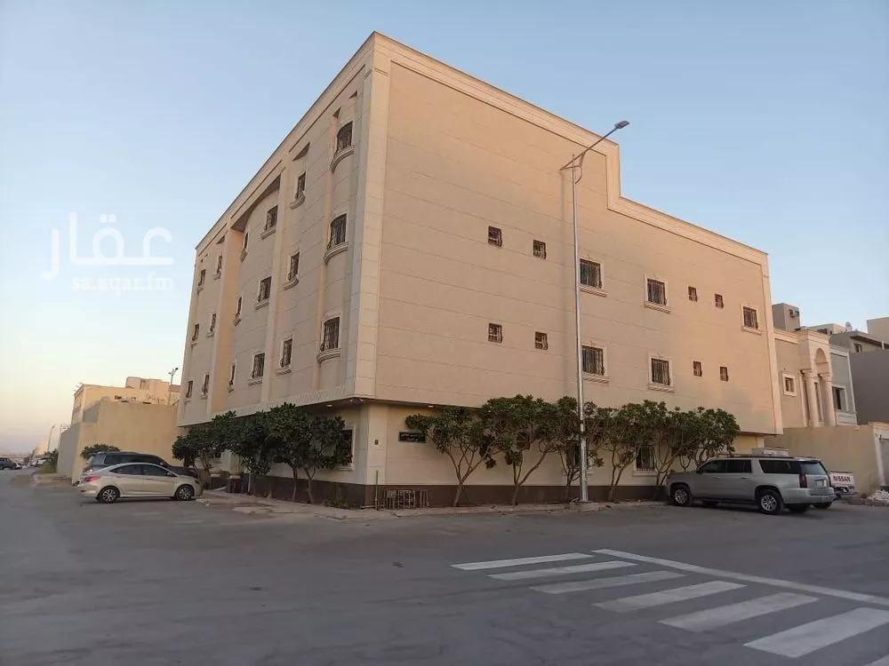 3 bedroom apartment in Al Qairawan 5