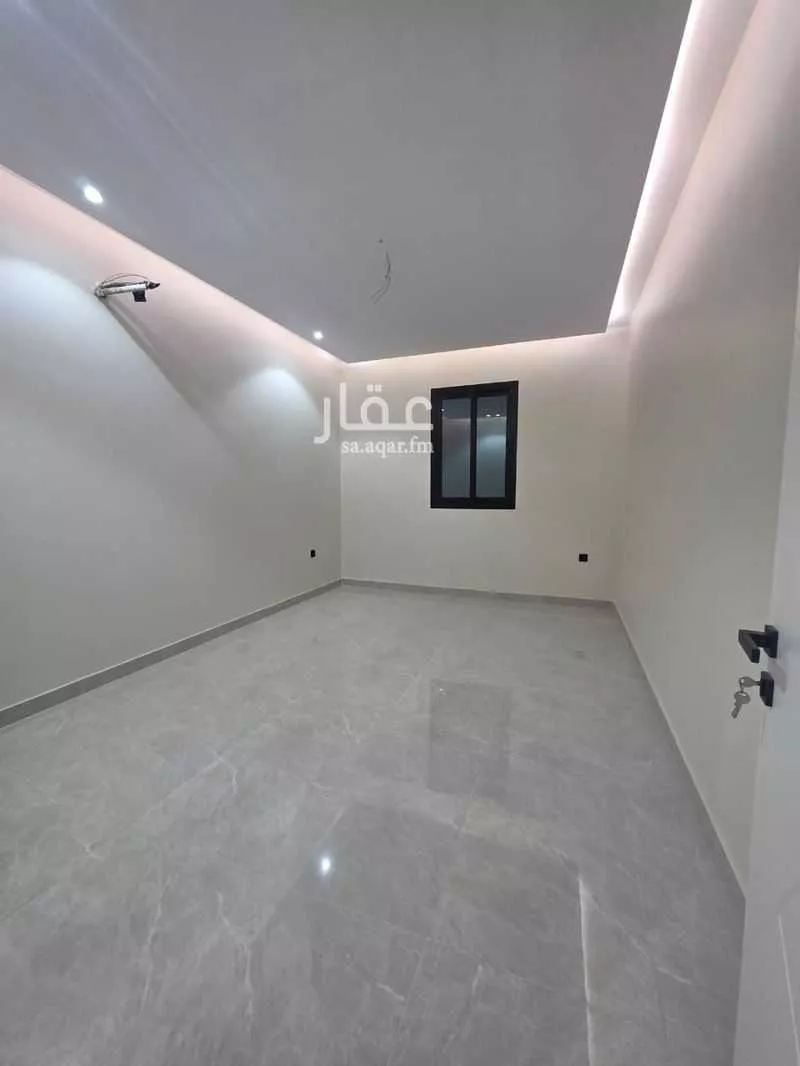 شقة 5 غرف في طيبة 5